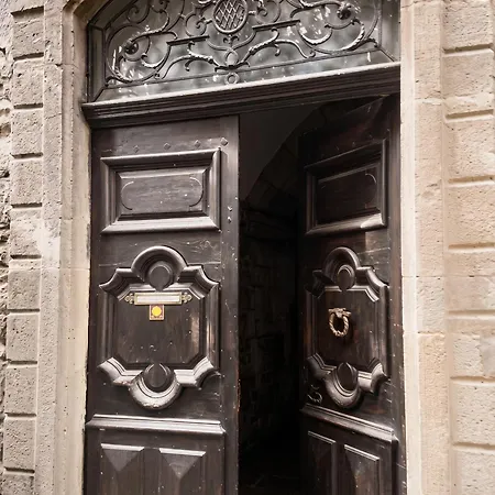Dans La Medievale De Avec Terrasse Sauve